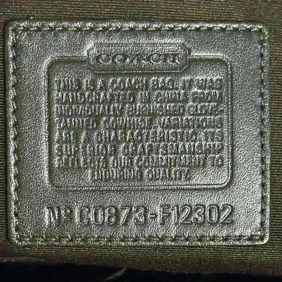 A vintage tan Coach camel leather soho bag./tote bag. - Picture 9 of 12